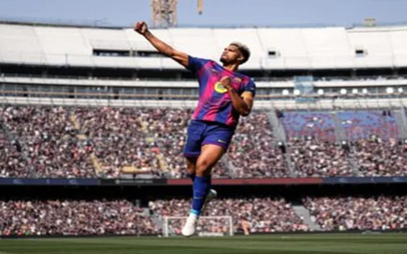 برشلونة يعزز صدارته للدوري الإسباني بفوز صعب على حساب فريق رايو فاليكانو